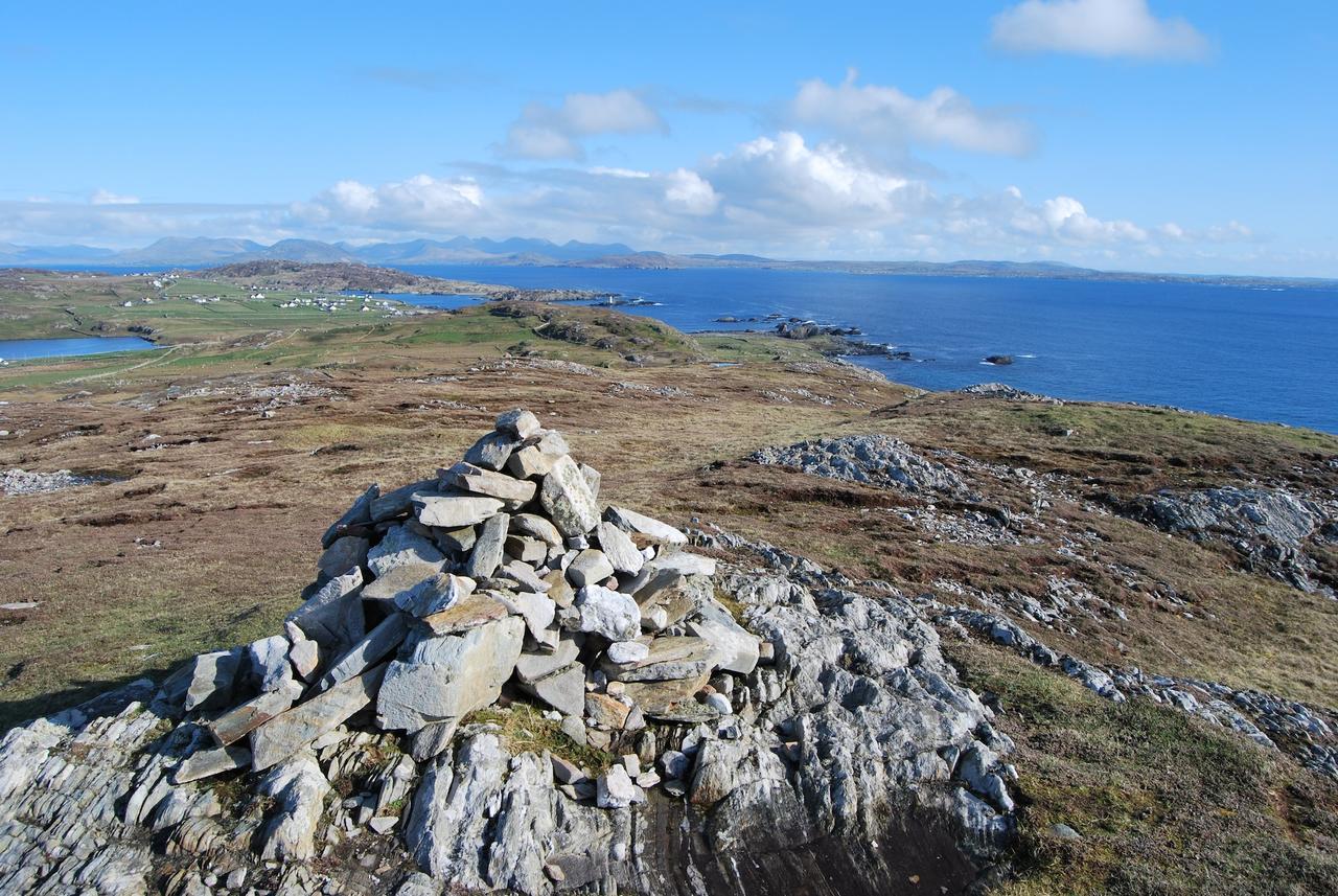 Dolphin Hotel Inishbofin Eksteriør billede