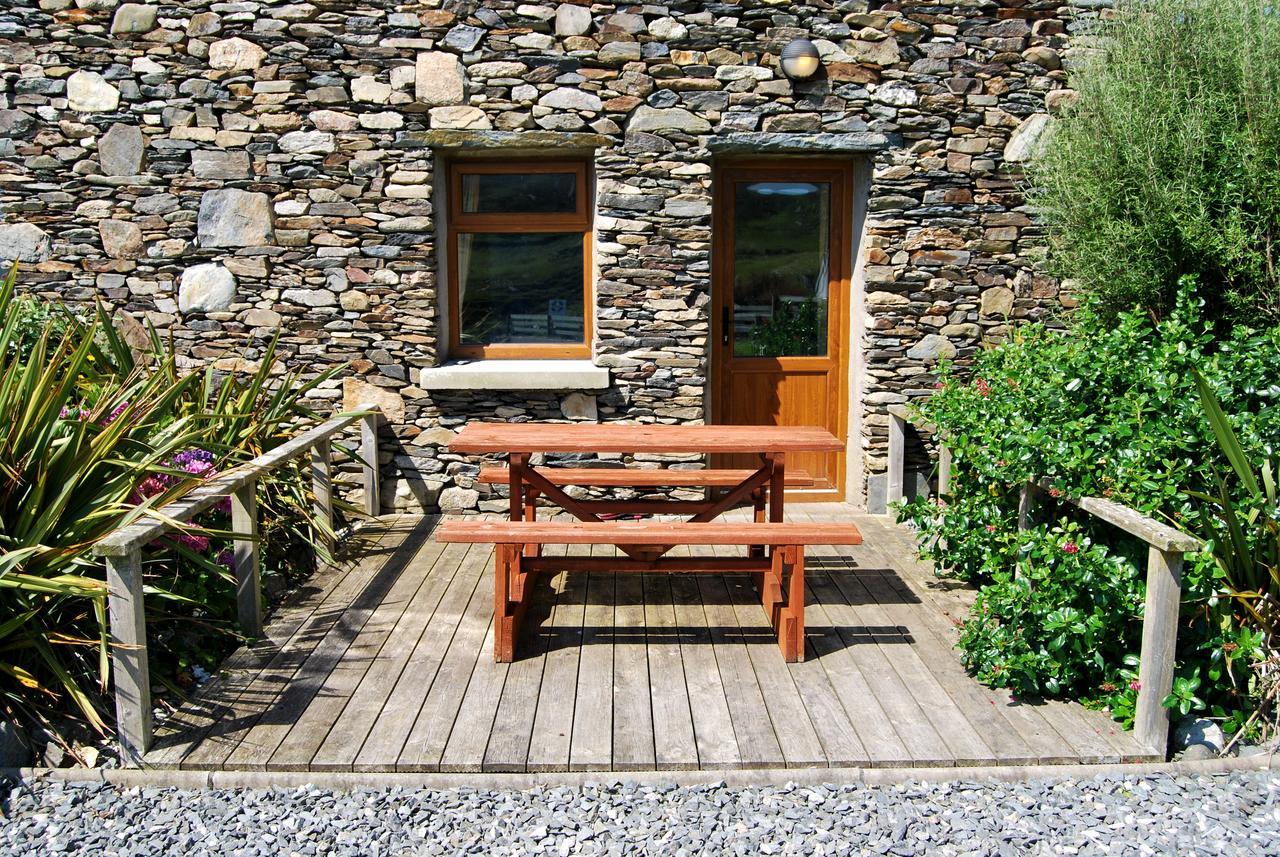 Dolphin Hotel Inishbofin Eksteriør billede