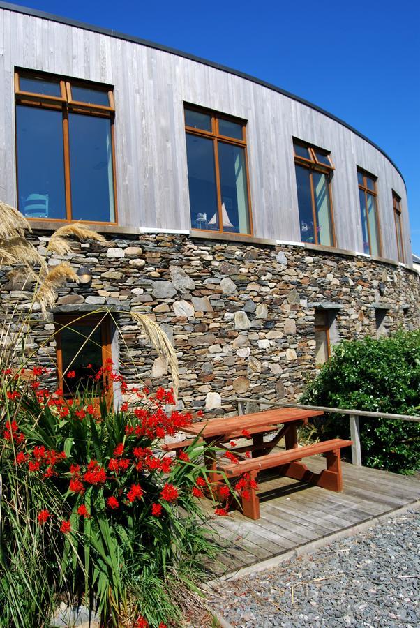Dolphin Hotel Inishbofin Eksteriør billede